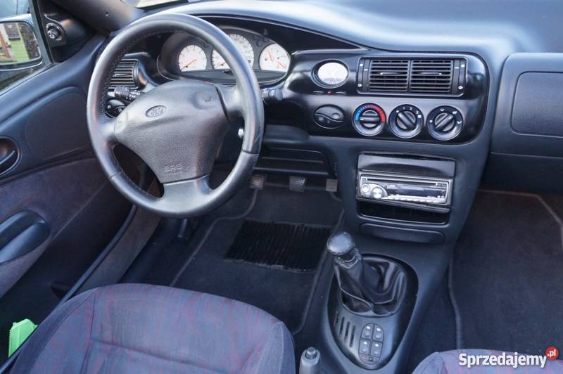 śladów korozji dach popękany w cieknie 4x koła radio / CD Bełchatów