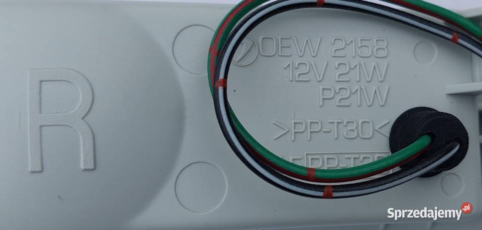 KIERUNKOWSKAZ BOCZNY PRAWY SUBARU IMPREZA 9399 Kierunkowskazy sprzedam