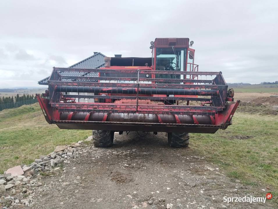 Kombajn Massey Ferguson 750 Łajsce