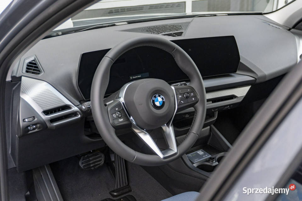 BMW 120 BMW 120 Dostępny ręki F70 2024 centralny zamek BMW Łódź