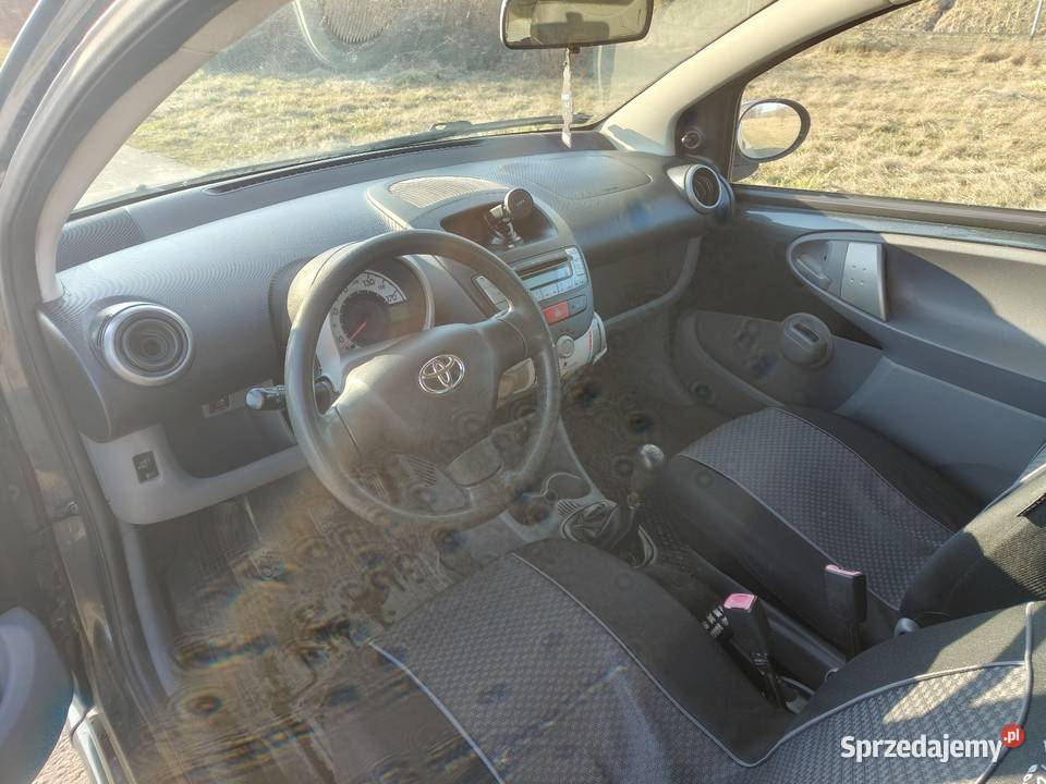Toyota Aygo 10 benzyna Rok produkcji 2006 Mińsk Mazowiecki