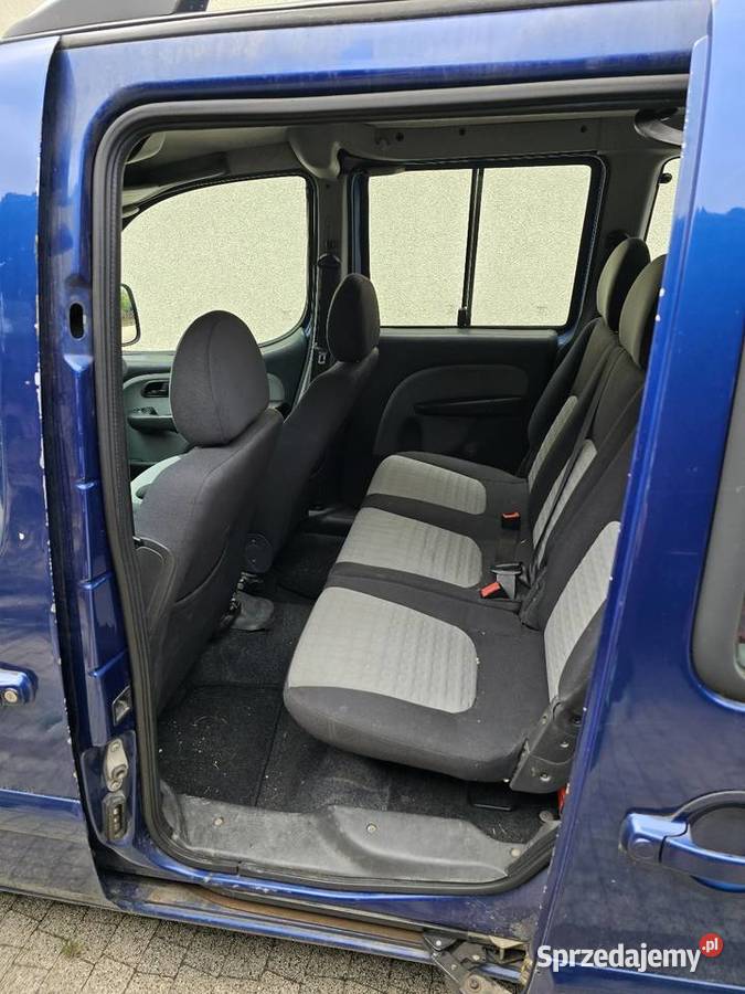 Fiat Doblo benzyna 14 MPI 8V 2007 wersja 7 77KM Kęty