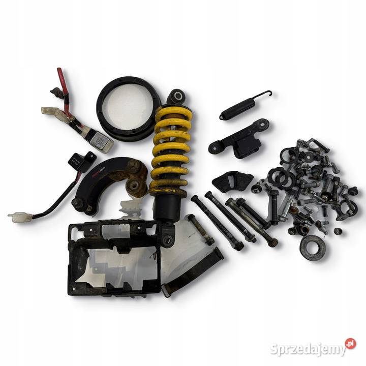 ZESTAW ŚRUB ŚRUBA ŚRUBY Yamaha YZF R125 125 Chełm