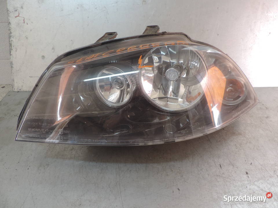 SEAT CORDOBA 2 LAMPA LEWY PRZÓD Rok produkcji 2002 Nowy Sącz