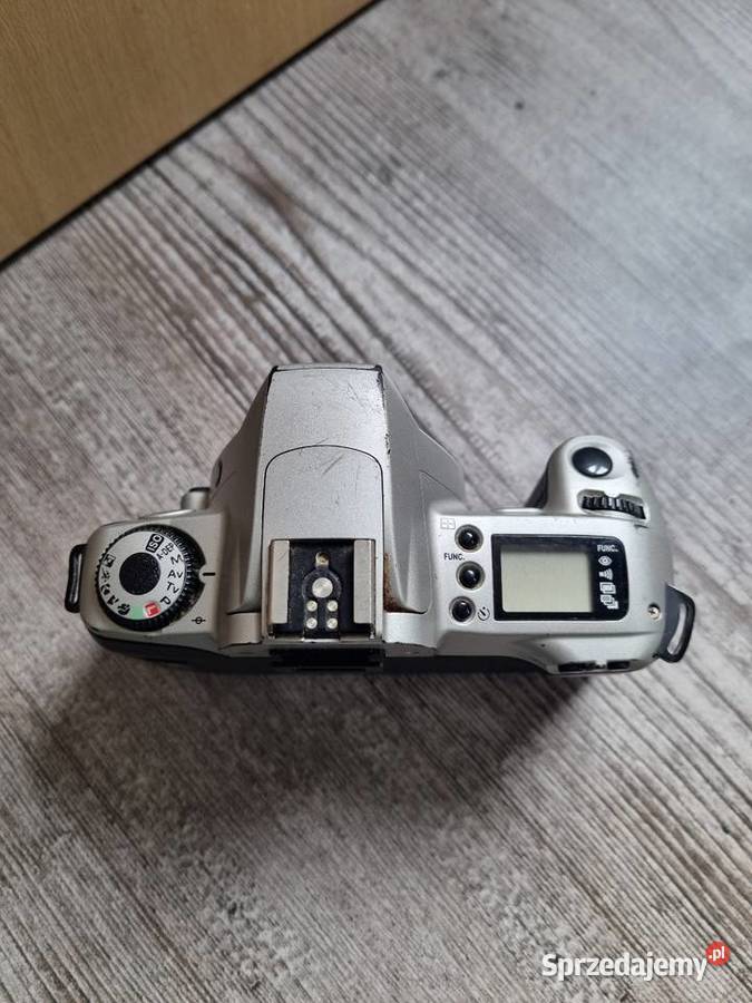 Aparat fotograficzny analogowy lustrzanka CANON pomorskie