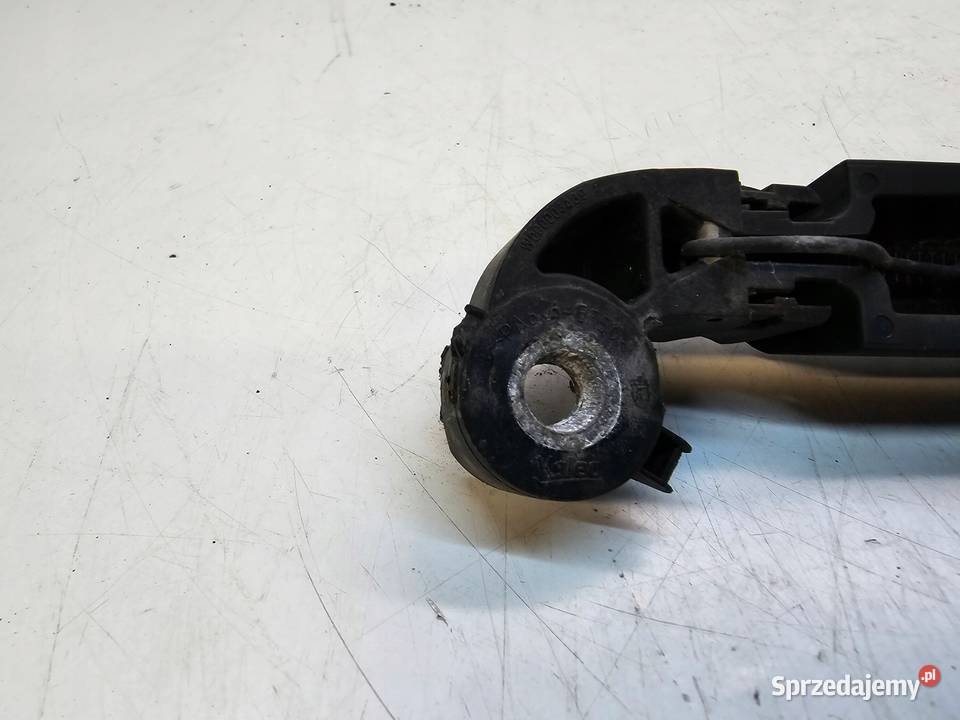 RAMIĘ WYCIERACZKI TYŁ AUDI Q5 8R 8R0955407 Przystajń