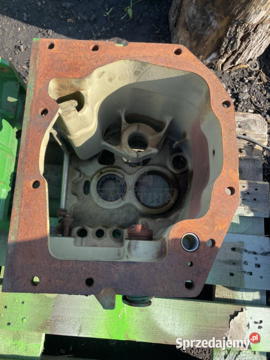 John Deere 6215 6415 6110J 6125J obudowa skrzyni Jastrzębniki