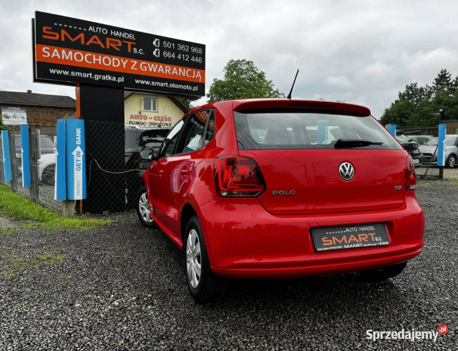 Volkswagen Polo Bezwypadek Serwisowany Oszczędny czerwony