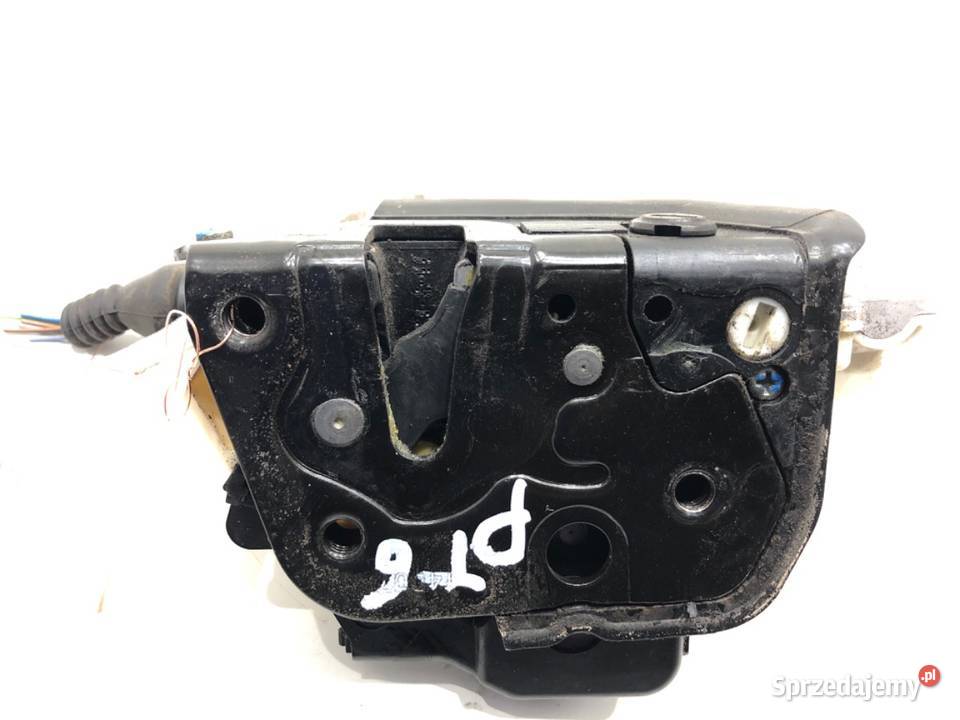 ZAMEK DRZWI PRAWY TYŁ AUDI A6 C6 Kombi 0411