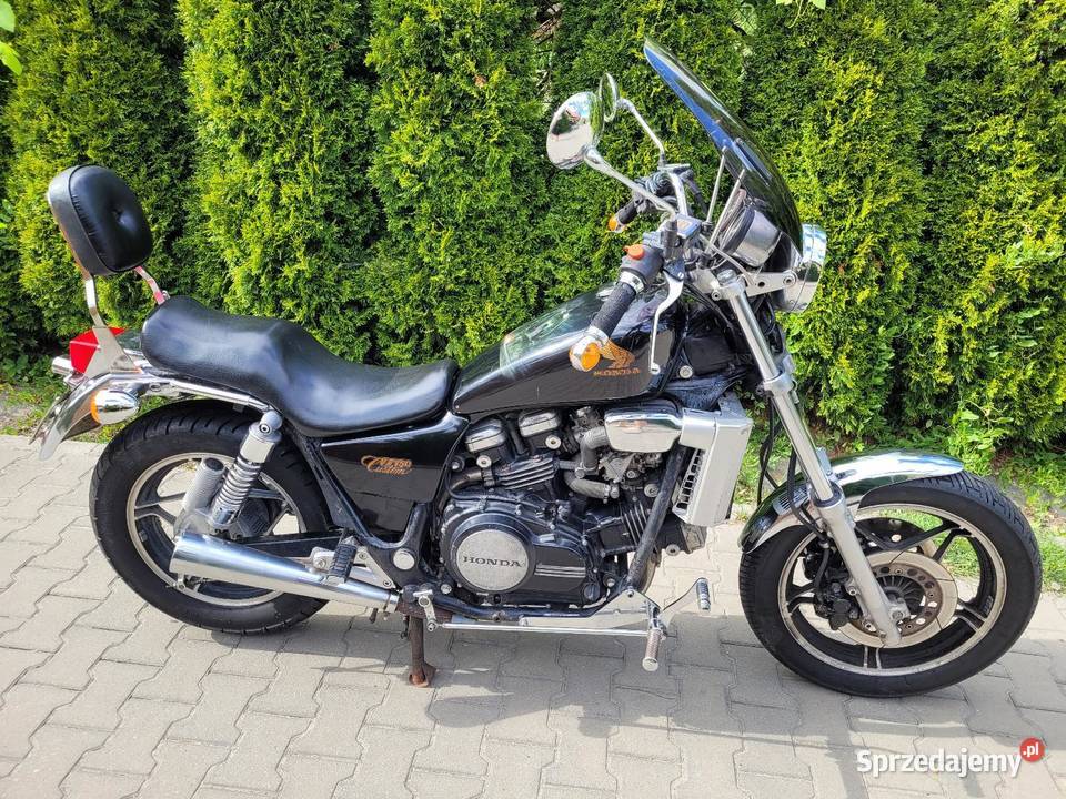 Piękna Honda VF750 Custom 1982 świętokrzyskie