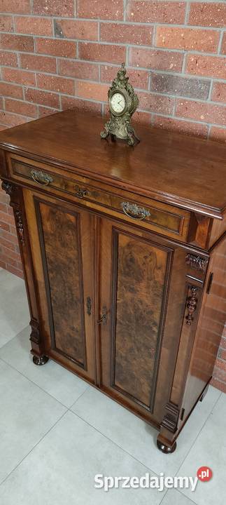 Piękna bieliźniarka eklektyczna antyk Łagów