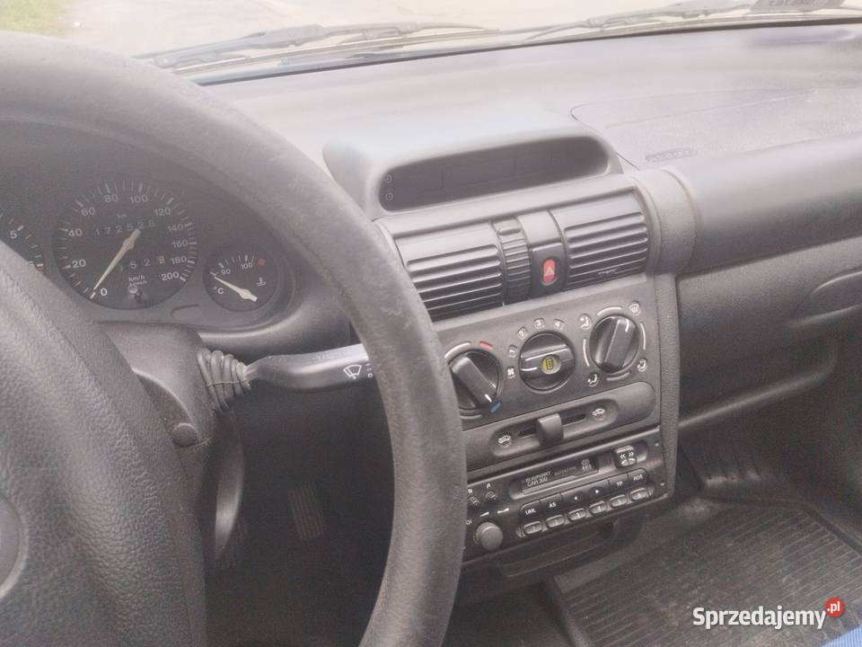 Opel Corsa B garażowany osoba prywatna Malbork