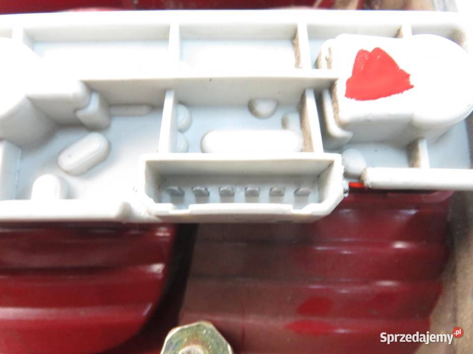 LAMPA PRAWA TYLNA SKODA FABIA I 6Y6945112C