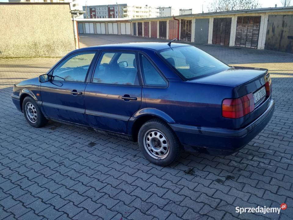 Volkswagen Passat B4 19td sedan sprawny Świdnik sprzedam