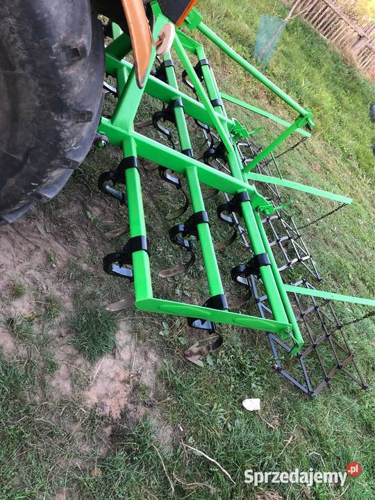 Kultywator z bronami pomorskie Sierakowice