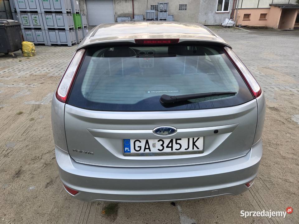 FOCUS 2008 16 benzyna 115 Hatchback pomorskie