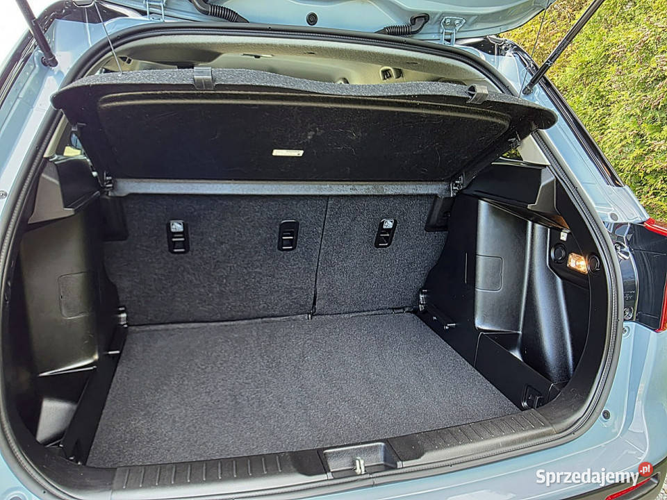 Suzuki Vitara serwis ASO 4x4 hak III 2019 bluetooth