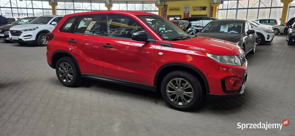 Suzuki Vitara OPIS W podanej roczna gwarancja