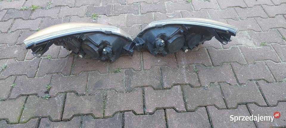 Lampa prawa lewa przód Renault Espace IV Rok produkcji 2005 Szczecin