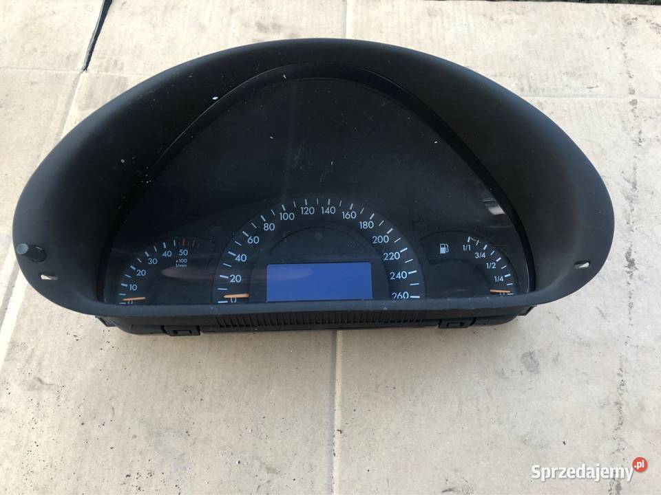 Licznik Mercedes W203 22 A2035403047 mazowieckie Radom