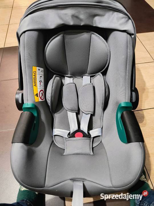 Sprzedam fotelik samochodowy britax romer baby Tychy