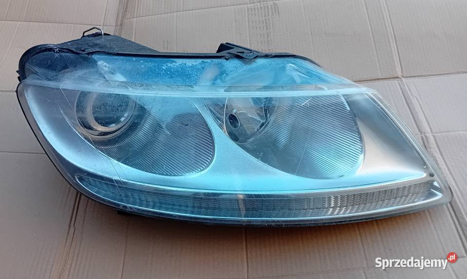 VW Phaeton Xenon reflektor lampa prawy przód wielkopolskie Przeźmierowo