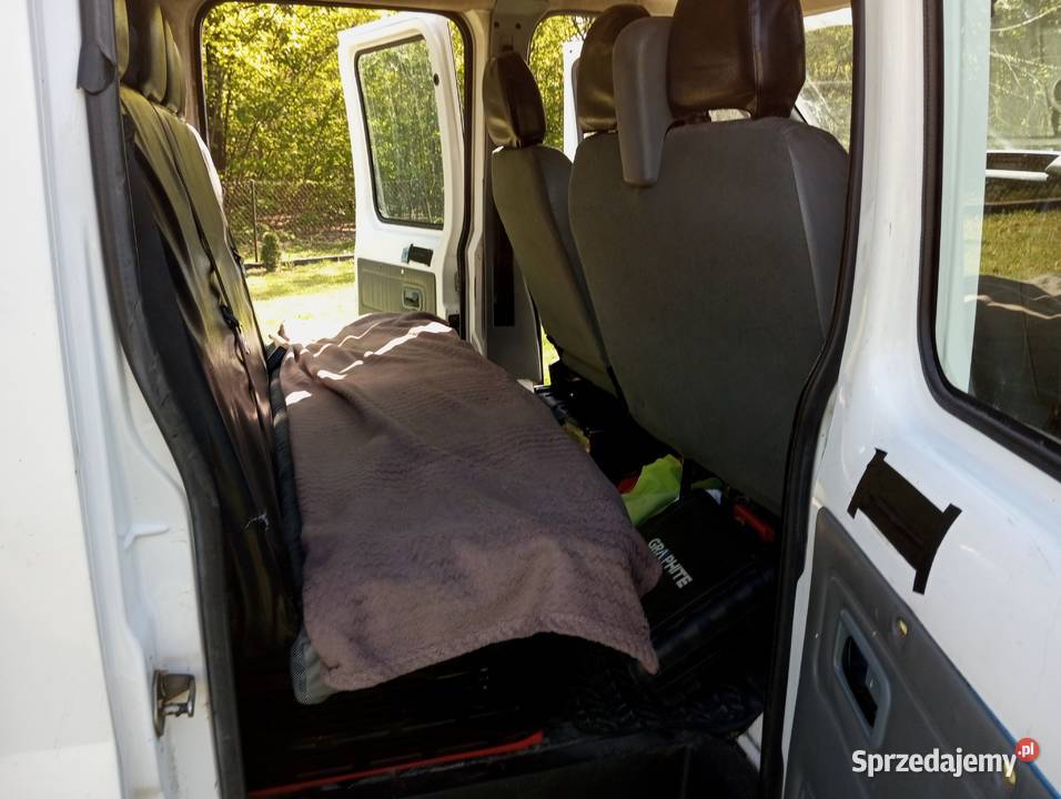 Ford transit nieuszkodzony Ford Majdan Królewski