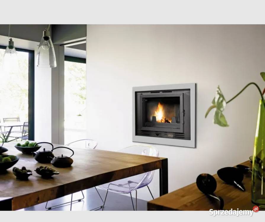 Wkład kominkowy UNIFLAM 700 ECO z szybrem Poznań