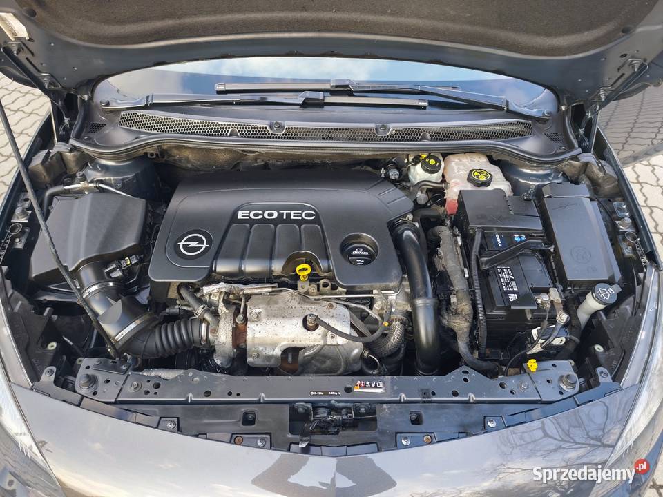 Opel Astra J sedan lift 16cdti 110 2015r Bez ad Astra Zamość sprzedam