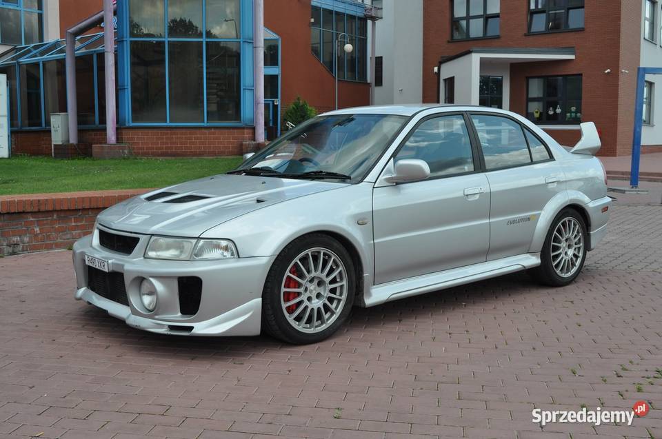 Mitsubishi Lancer Evolution 20 benzyna 280 4X4 Kielce sprzedam
