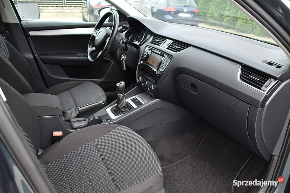 koda Octavia 16Tdi 110 Navi Alu Gwarancja III bluetooth mazowieckie Nowe Kucice