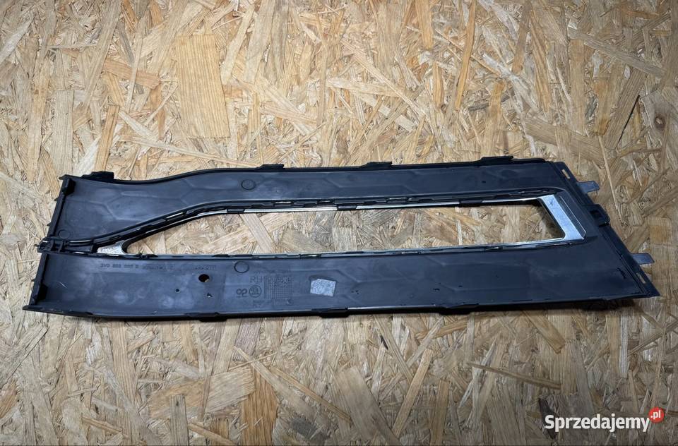 Kratka zderzaka przód prawa rh skoda superb III