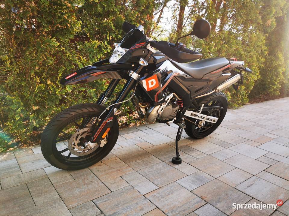 Derbi Senda DRD XTreme SM50ccm 2t łańcuch Tarnów