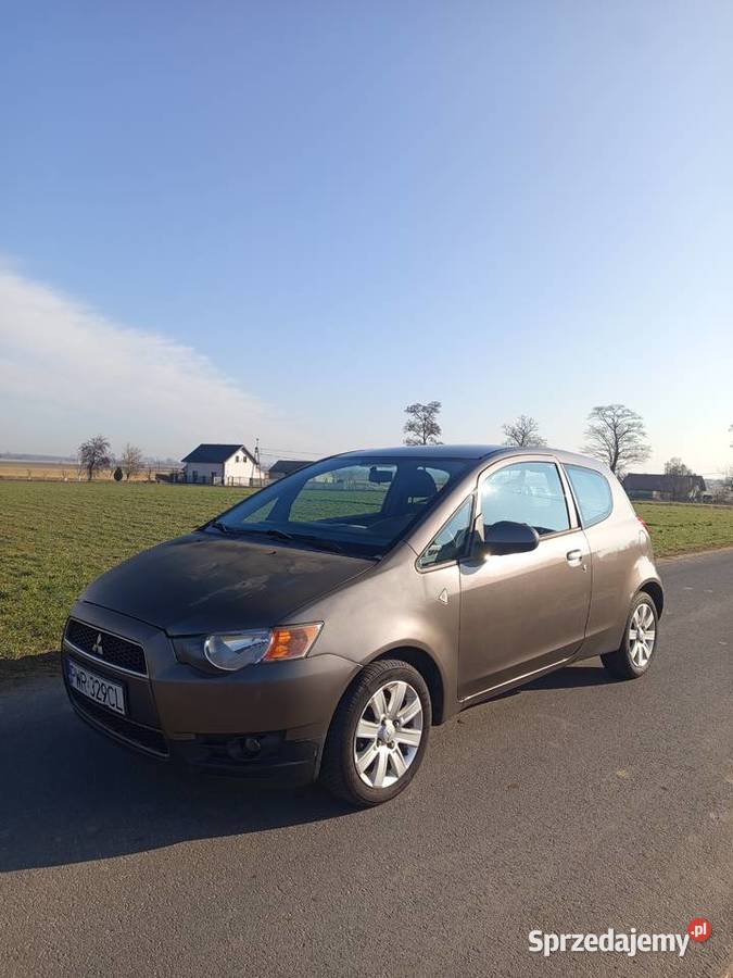 Mitsubishi Colt 13 Klima 2011r 1300cm3