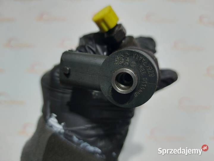 CORSA D 13 CDTI wtryskiwacz paliwa 0445110326 świętokrzyskie Kielce