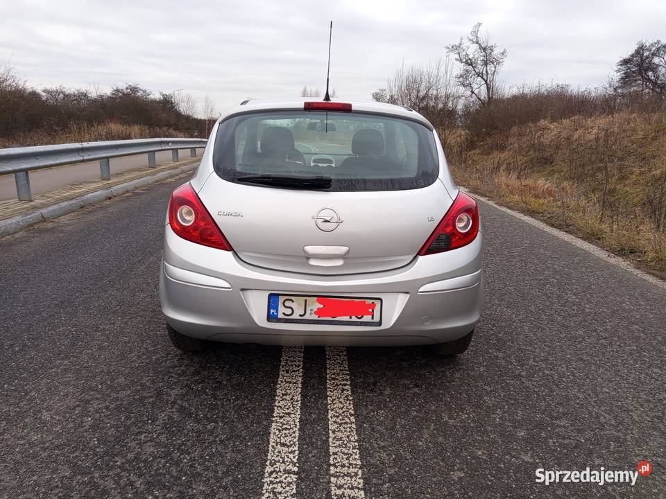 Opel Corsa D 12 58 przebiegu Jaworzno