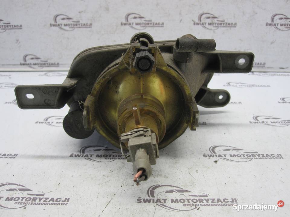 VOLVO XC90 I 03r halogen prawy 8693796