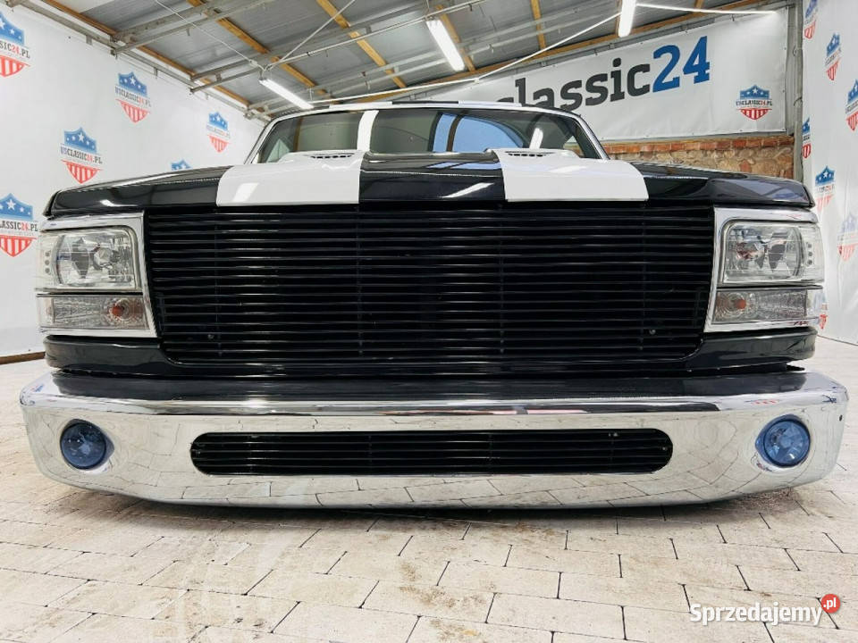 Ford F150 Lowrider 1994 Black Edition skóra air-ride show car na ...