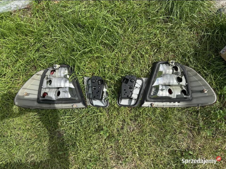 BMW 3 E46 sedan lampy tylne oryginał komplet Gdańsk