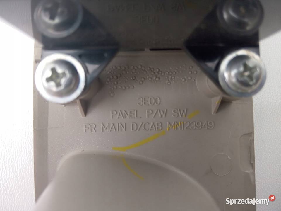 PANEL PODNOSZENIA SZYB MITSUBISHI PAJERO SPORT Nowy Tomyśl