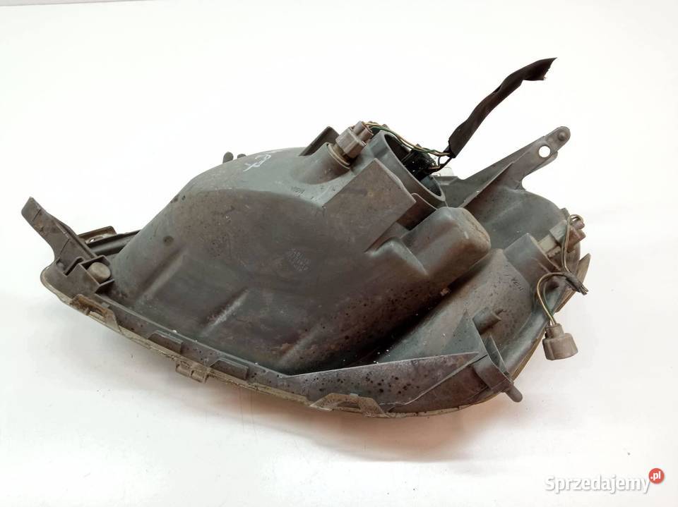 LAMPA PRZÓD PRAWA EU Toyota Yaris I 19992005 sprzedam