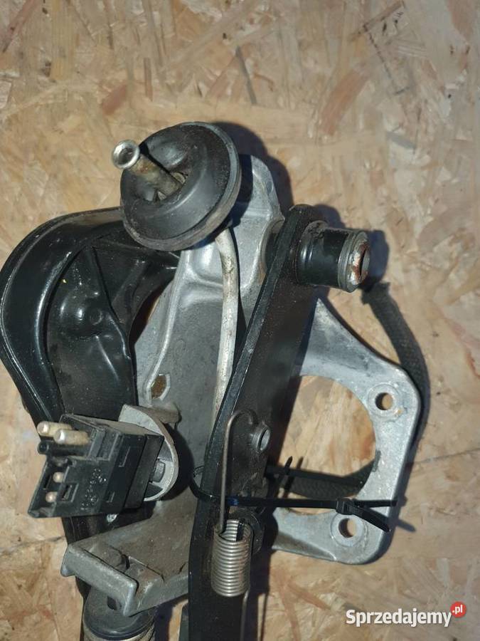 W124 pedał sprzęgła i hamulca pompa sprzęgła Warszawa