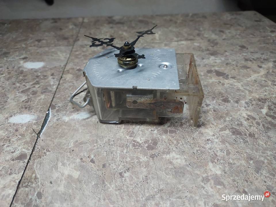 M175 Stary mechanizm zegara elektromechaniczny pomorskie Tczew sprzedam