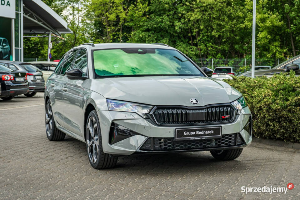 koda Octavia Combi RS 20 TSI 265 DSG Odbiór w bluetooth łódzkie Łódź sprzedam