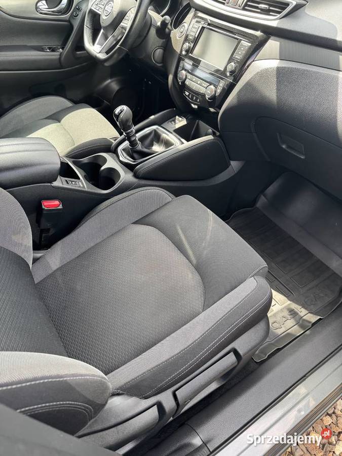Nissan Qashqai 2019 poj 13 benzynaprzebieg 155 Rok produkcji 2019 Ciechocinek