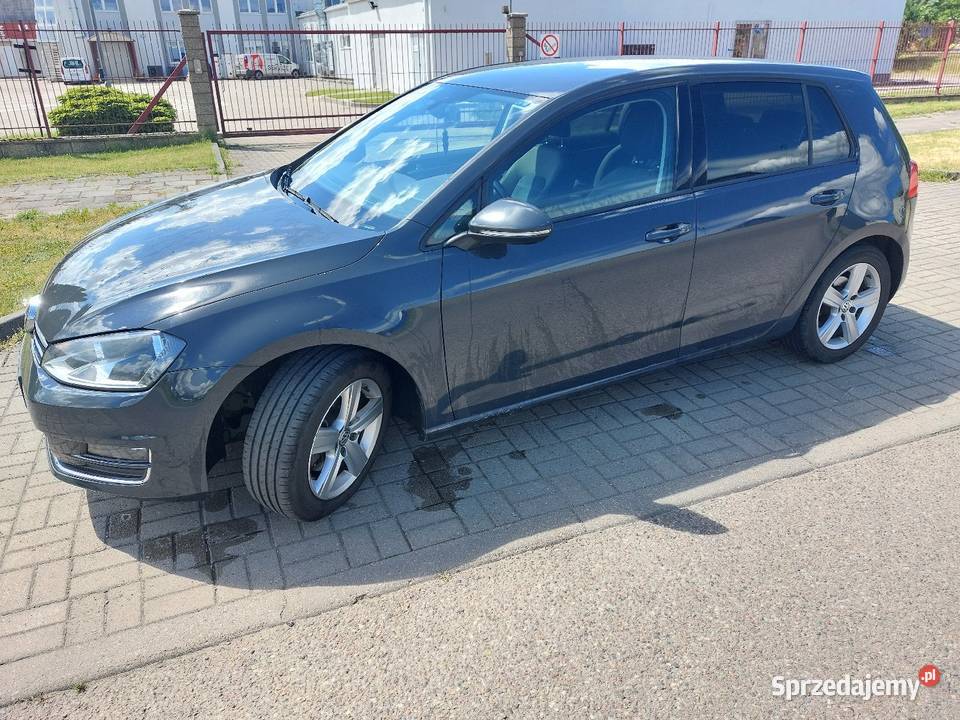 Volkswagen Golf VII VW 7 14Pb 150 2015r salon lakier metallic zachodniopomorskie Koszalin