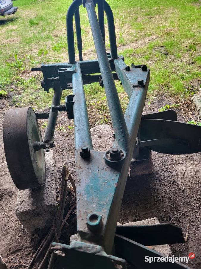 Pług 3 skibowy nieuszkodzony Rachanie sprzedam