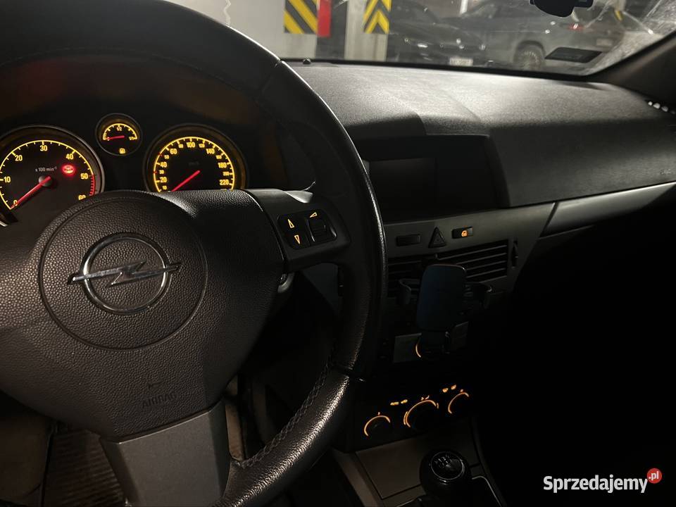 Opel Astra H 13D 1248cm3 Przysucha