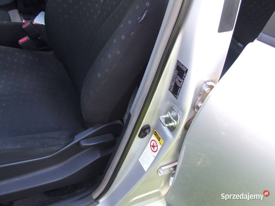 Toyota Yaris 13 2007 Przebieg 148 000 Salon nieuszkodzony warmińsko-mazurskie Elbląg sprzedam