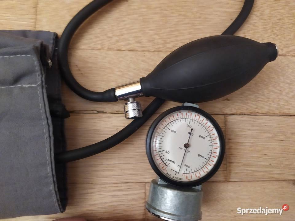 25 CIŚNIENIOMIERZ STARY Z PRLu USZKODZONY Pozostałe Łódź
